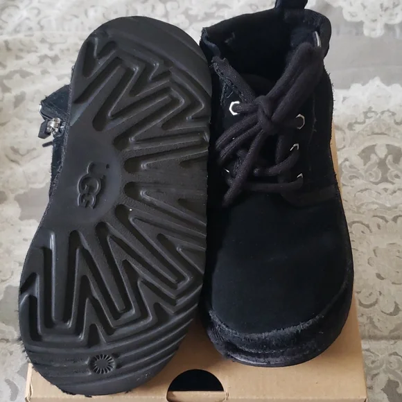Uggkids boots